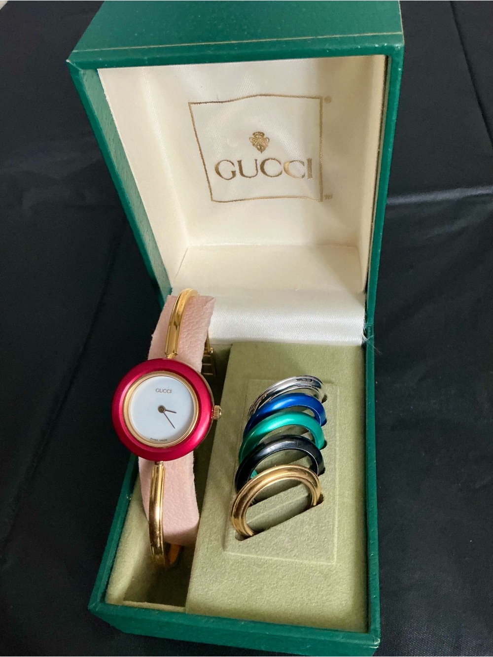 Authentic GUCCI bangle watch set ππ - Picture 9 of 16